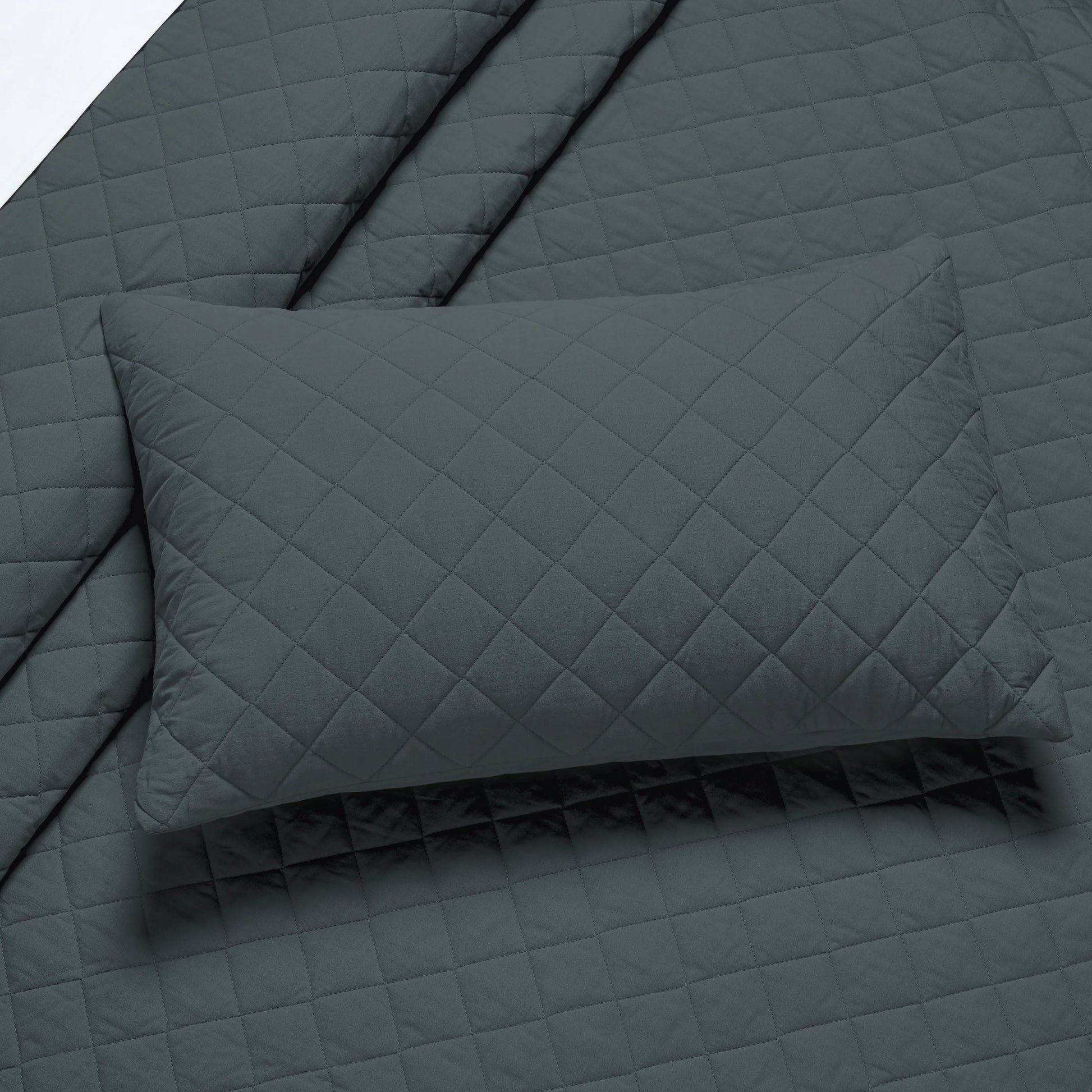 Nuvola | Luxurious Solid Dyed Diamond Quilted Cotton Bedcover Set Charcoal