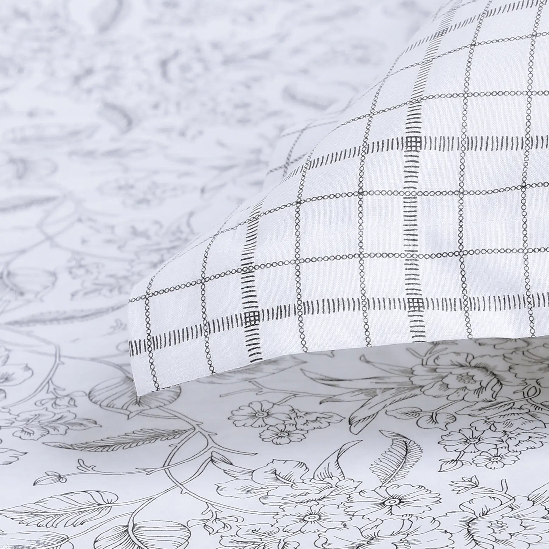 Mishella Printed Charcoal Bloom Fitted Sheet Set Charcoal Bloom / King