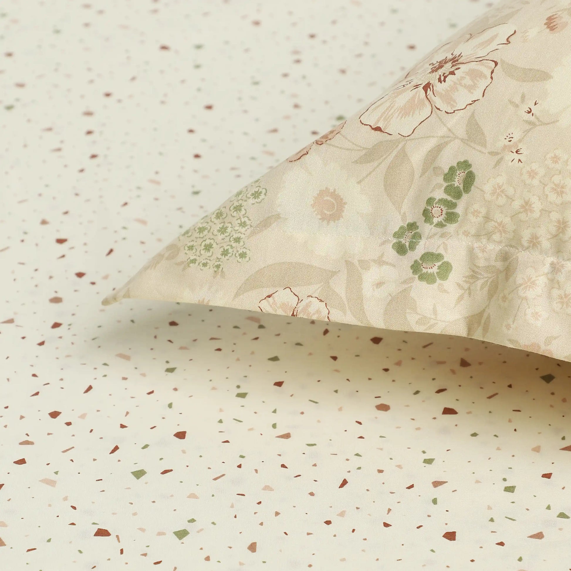 Mishella Printed Cream Fitted Sheet Set Cream / King