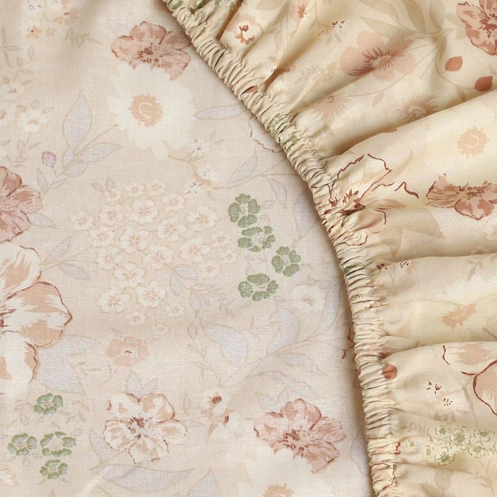 Mishella Printed Beige Fitted Sheet Set Beige / Queen