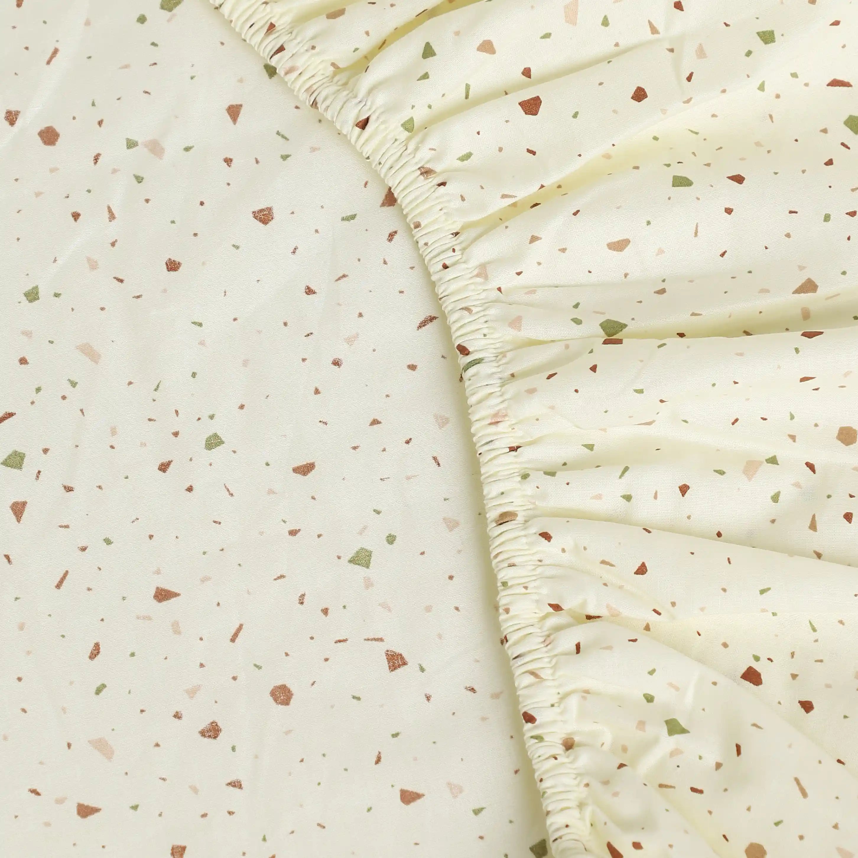 Mishella Printed Cream Fitted Sheet Set Cream / Queen
