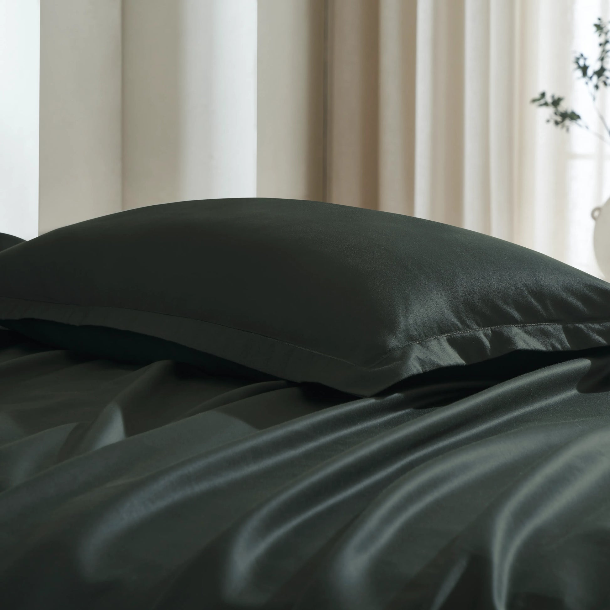 Pelushe | 800TC Long Staple Cotton Luxurious Super Soft Bedsheet Set | Pillow Cover with Merrow Hem Treatment Dark Grey / Super King