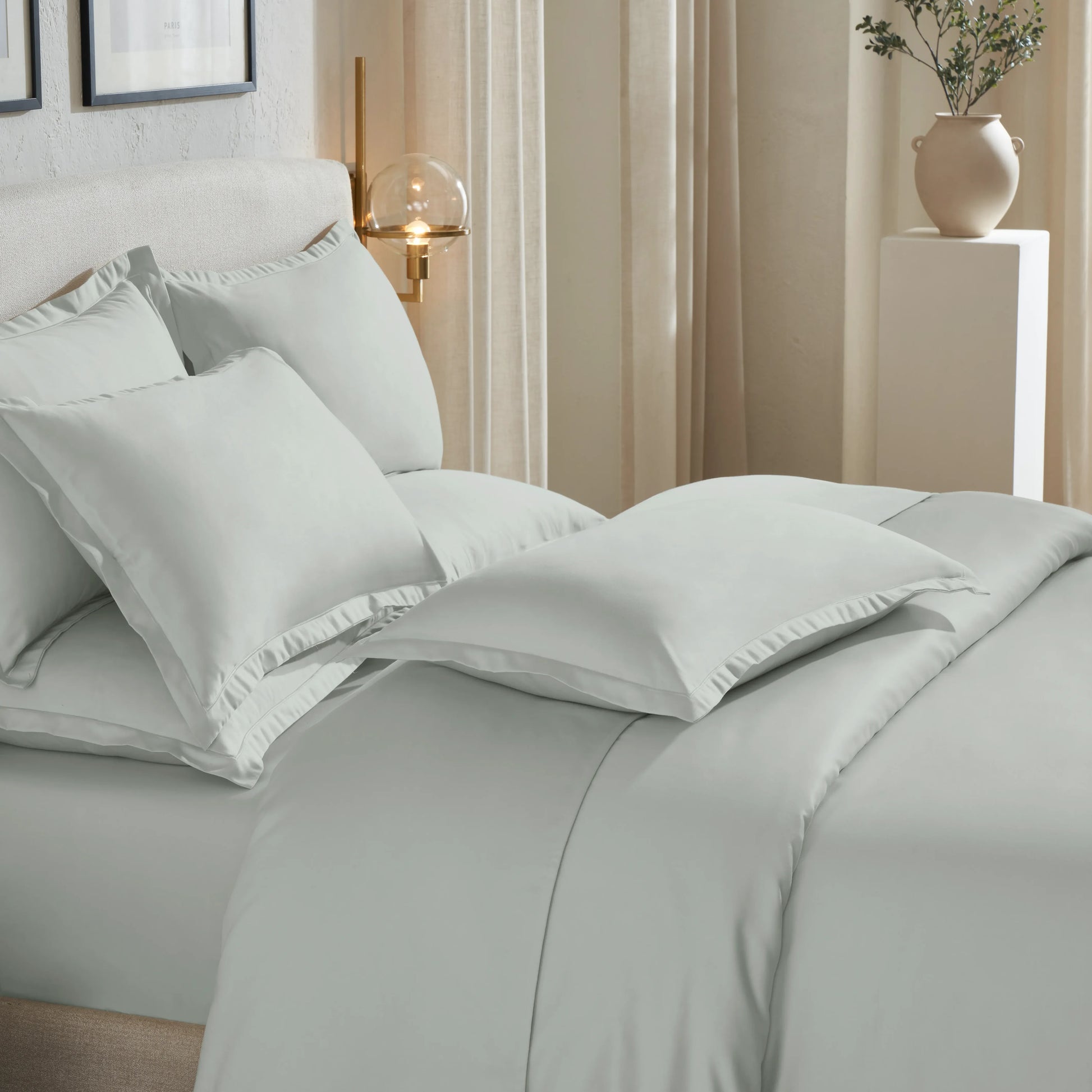 Pelushe | 800TC Long Staple Cotton Luxurious Super Soft Bedsheet Set | Pillow Cover with Merrow Hem Treatment Silver / Super King