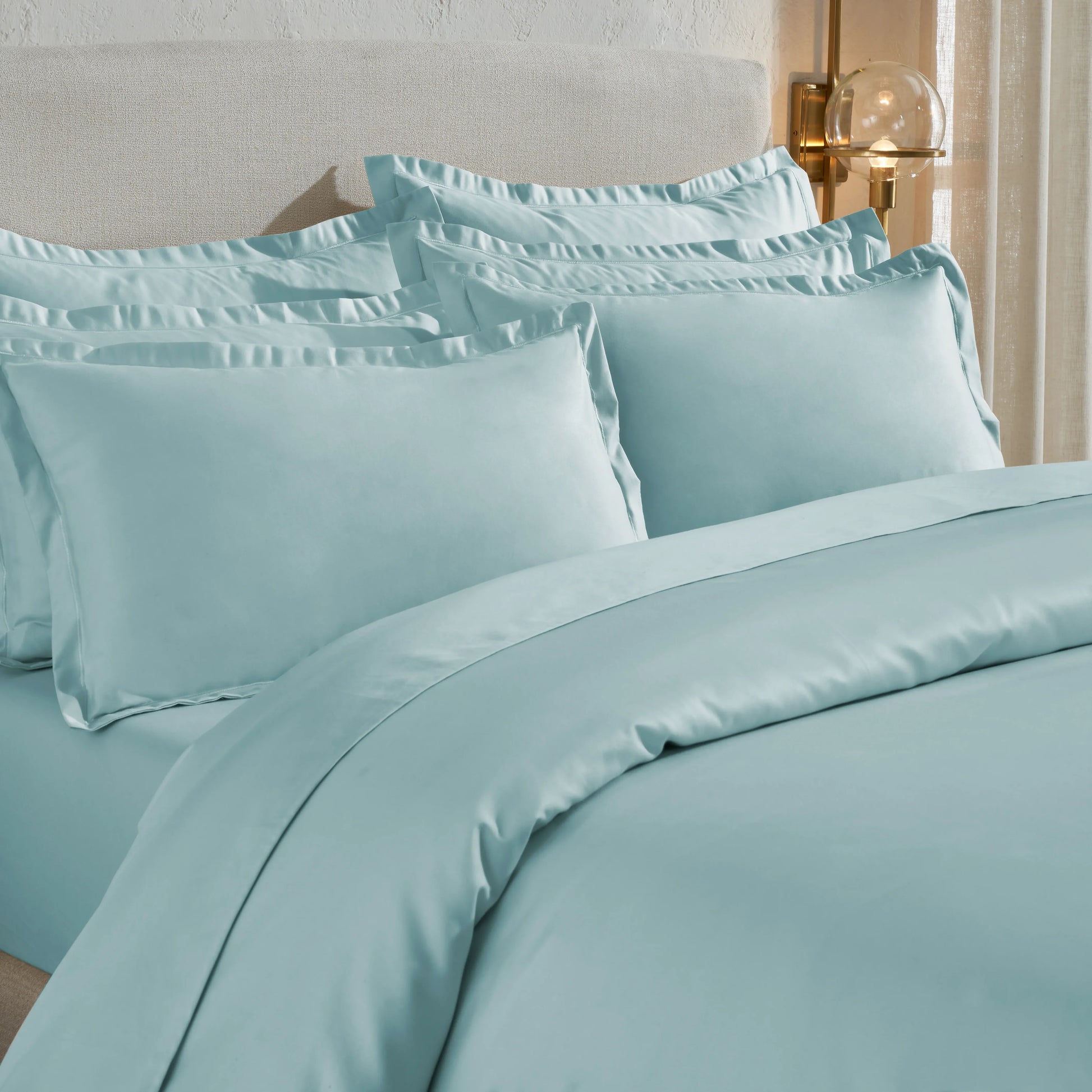 Pelushe | 800TC Long Staple Cotton Luxurious Super Soft Bedsheet Set | Pillow Cover with Merrow Hem Treatment Blue Sky / Super King