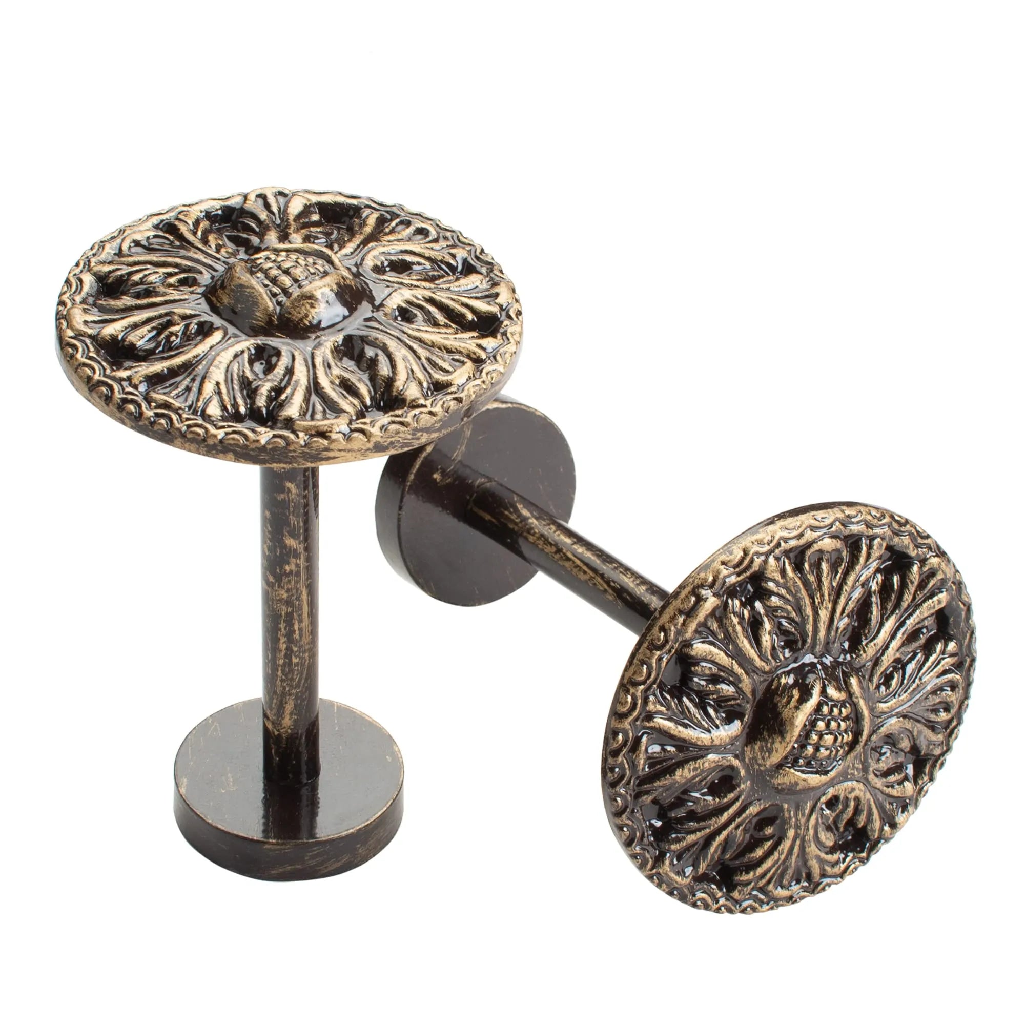 Hold Back Round Medalion Black Gold Brush