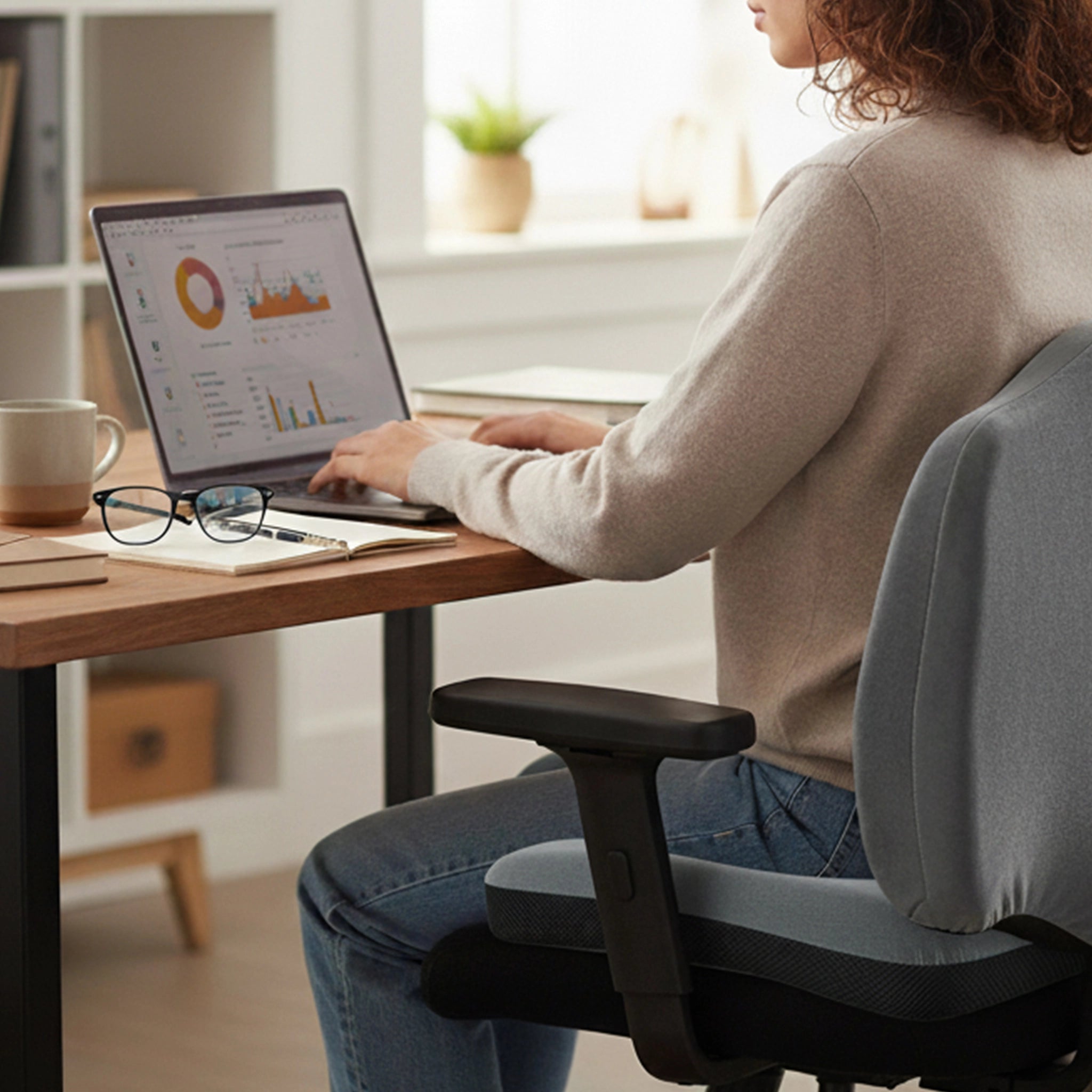 Padded Perch | Coccyx Relief & Tailbone Support Cushion Grey